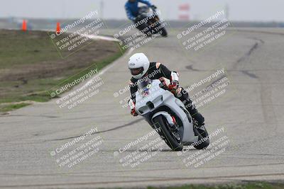 media/Nov-29-2025-TrackDaz (Sat) [[10ae2d9bce]]/B Group/Session 3 (Outside Grapevine)/